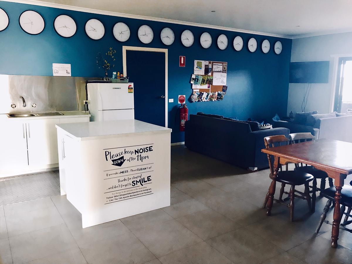 เดอะ 13 อะโพสเทิล Hostel ปรินซ์ทาวน์ ภายนอก รูปภาพ